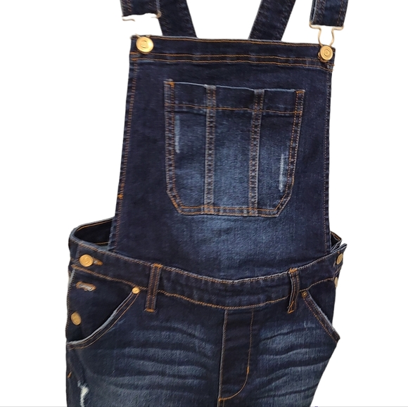 New with Tags No Boundries Jean Shortalls size 11 - Picture 2 of 4